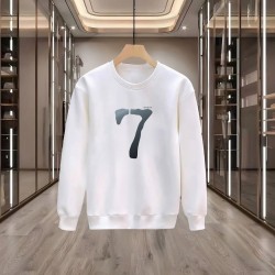 7 BASKILI BEYAZ SWEATSHİRT